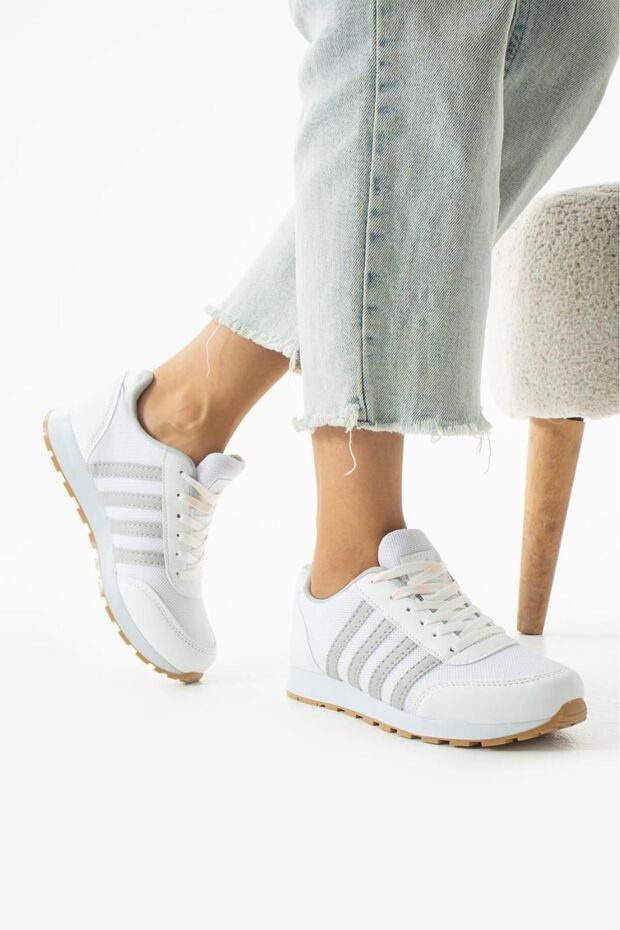 Women's Casual Comfortable Sole Mesh Lace-Up Lightweight Flexible Walking Sneakers 2024