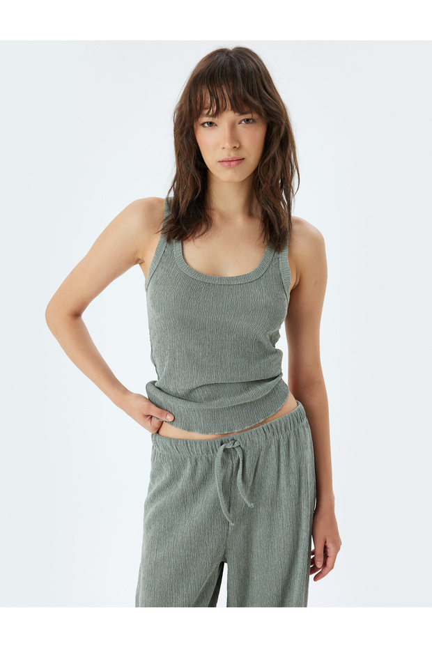 Textured U Collar Comfortable Fit - Thick Strap Tank Top