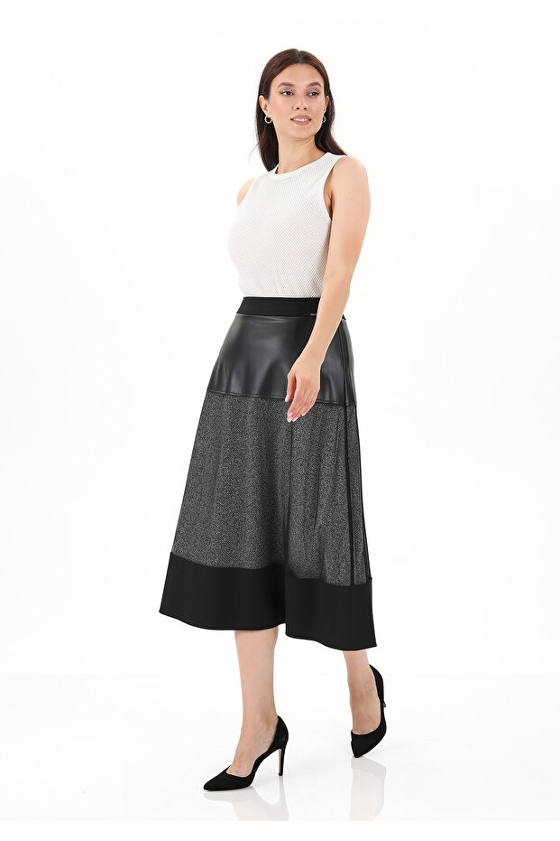 Women's Faux Leather Detailed Flared 3D Look Midi Skirt