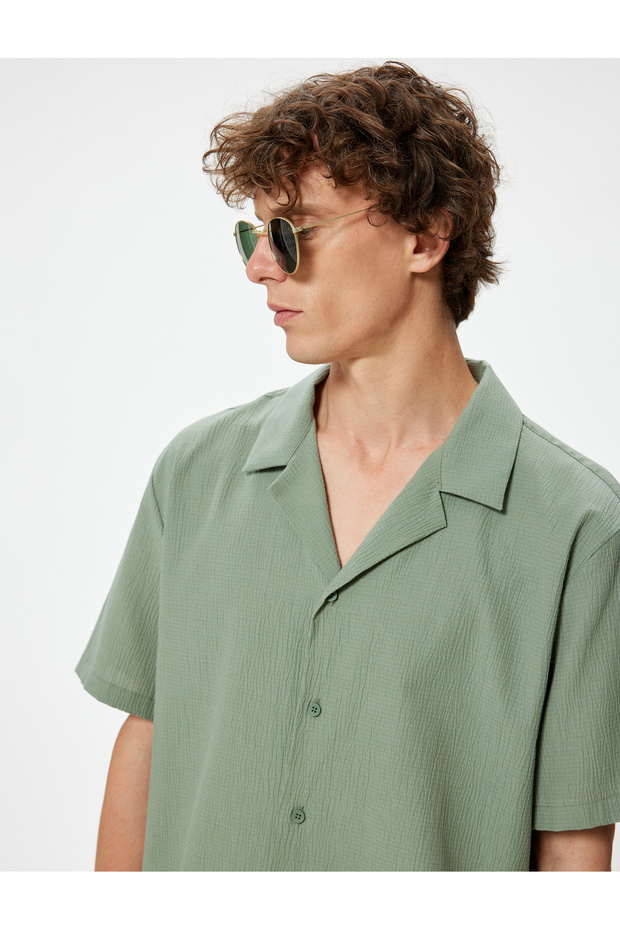 Cotton Blend Short Sleeve Shirt - Buttoned