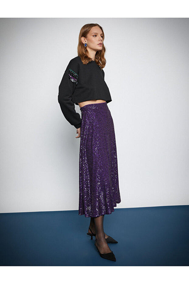 Melis Ağazat X - Crop Sweatshirt with Sequin Detail