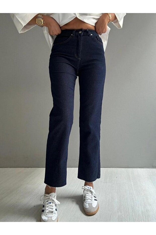Cut-Out Bag Boyfit Jean
