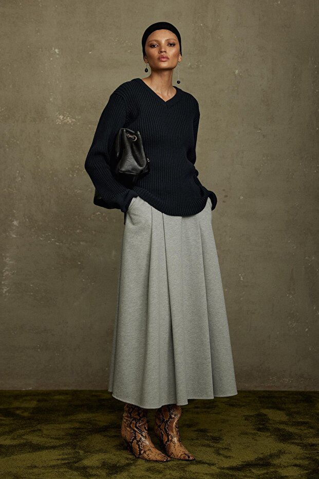 Navy Blue Role V-Neck Sweater