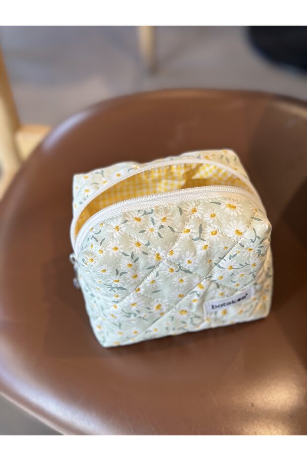 حقيبة مكياج منقوشة ديزي - حجم صغير - 6