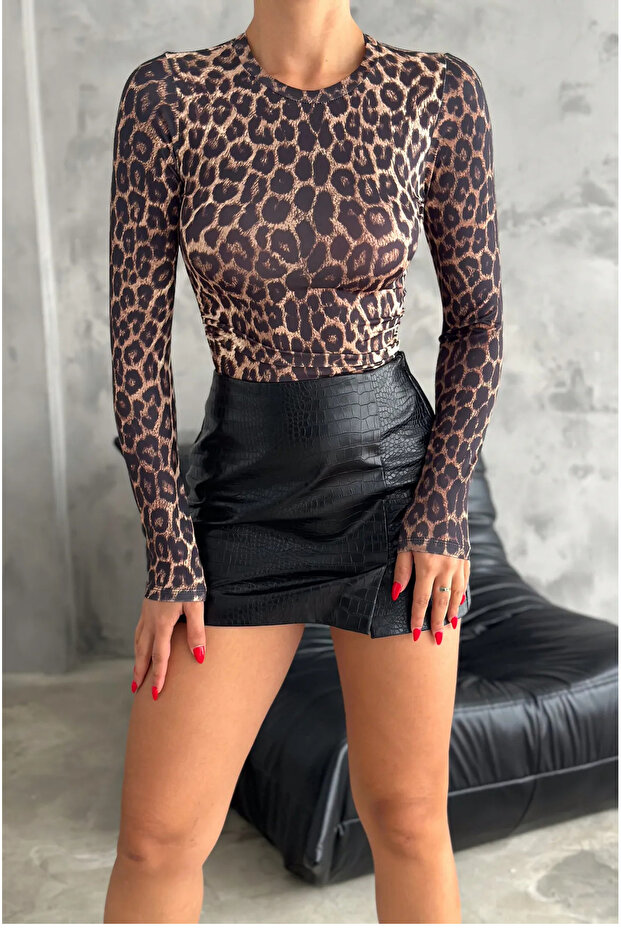 Crew Neck Basic hosszú ujjú leopárdmintás Body - 1