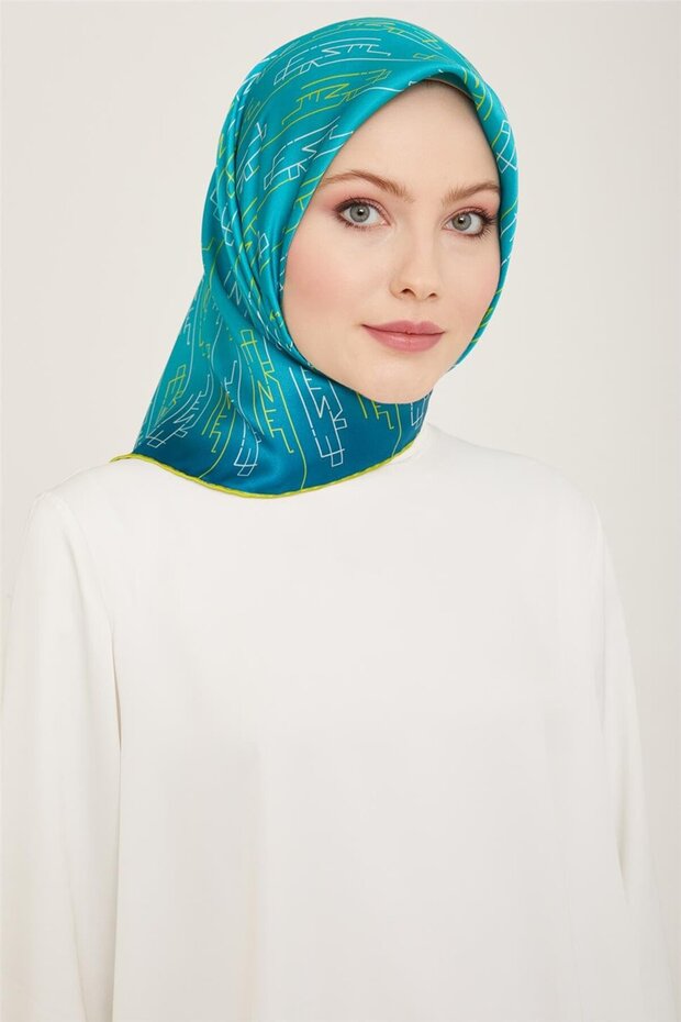 Classic Patterned Twill Silk Scarf 24Ya9142 53 36