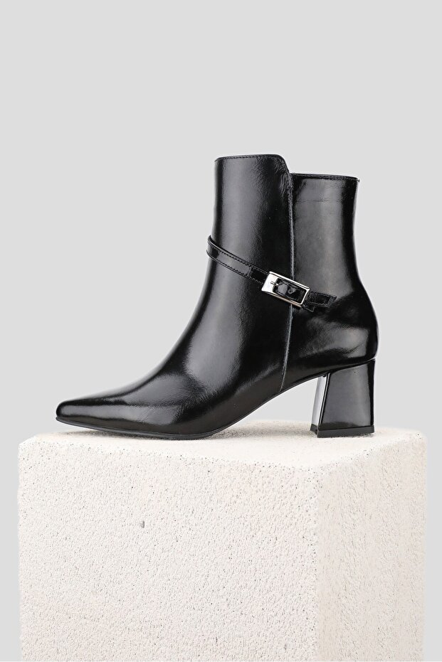 Women's Black Patent Leather Genuine Leather Short Heeled Pointed Toe Boots & Booties