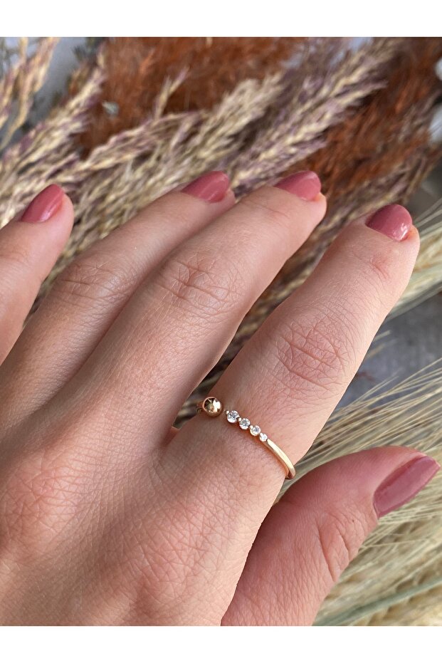 Golden Embroidery Elegant Ball Detail Rose Gold Ring (Adjustable)