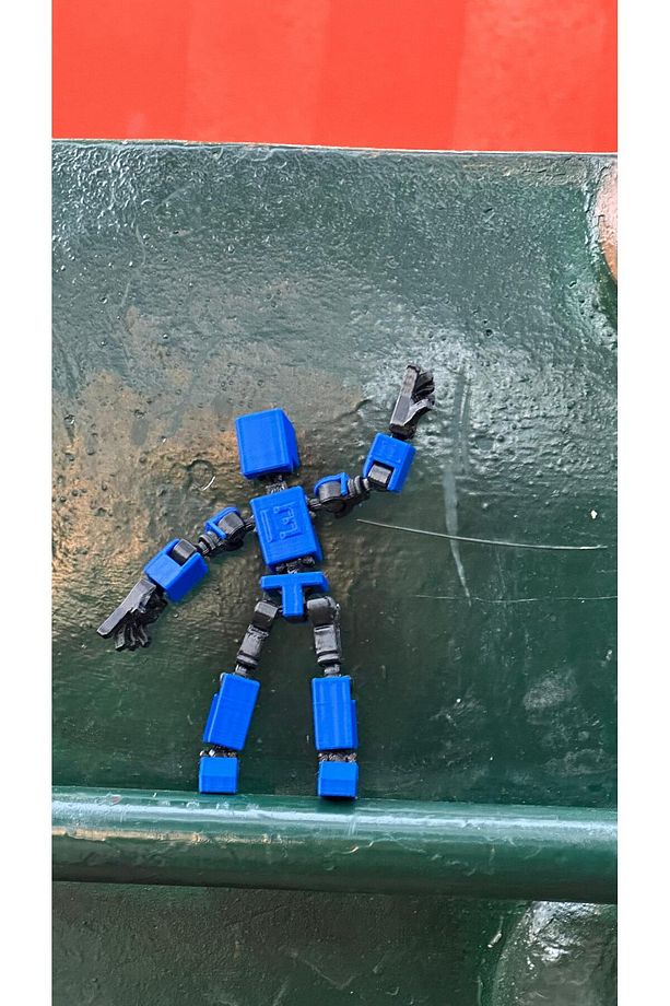 Hareketli Mini 13 Robot Oyuncak 8 Cm - Mavi Siyah 1 Adet - 6