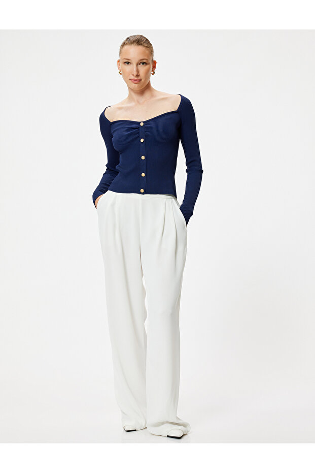 Heart Collar Knitwear Sweater with Gold Button Detail and Long Sleeves