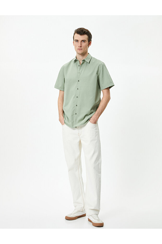 Summer Shirt Classic Collar Buttoned Curved Sleeve Detail