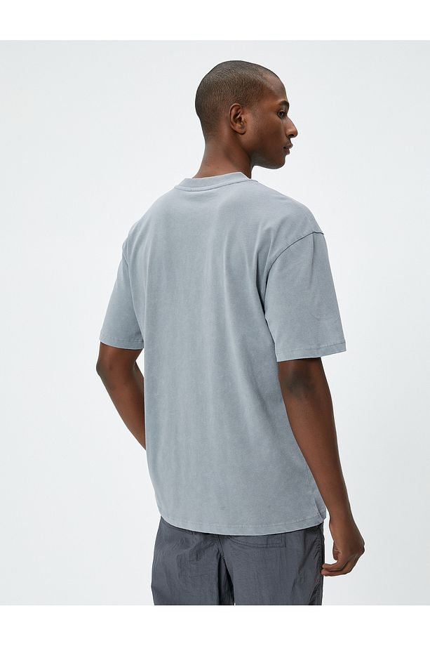 Oversize Tişört Slogan İşlemeli Bisiklet Yaka Kısa Kollu - 4