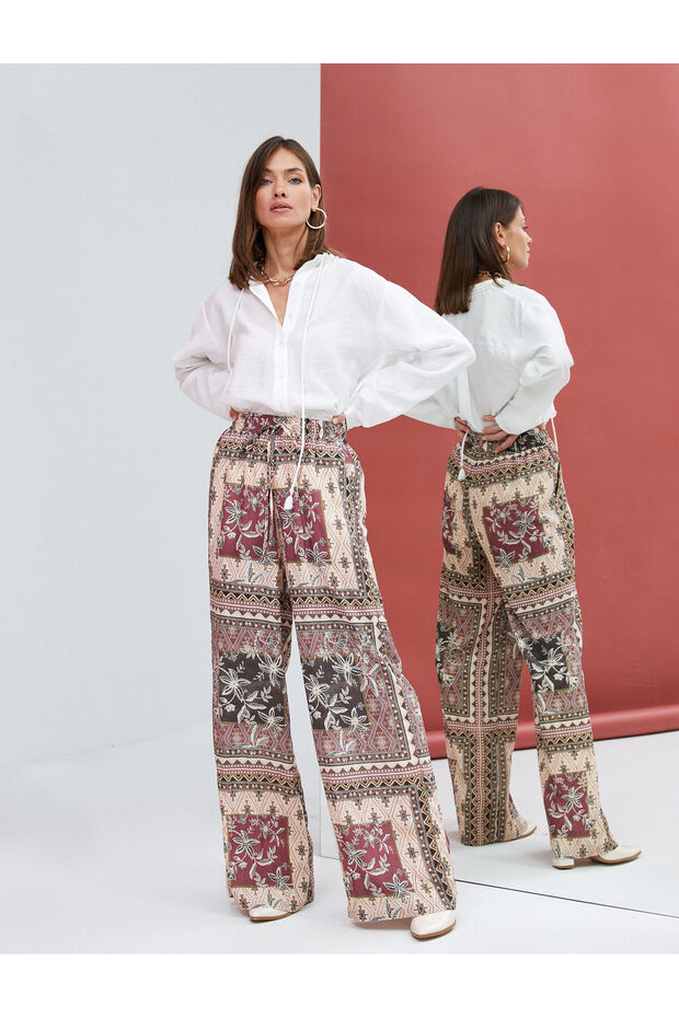 Wide Leg Trousers With Lace Waist Pocket Detail Comfortable Cut