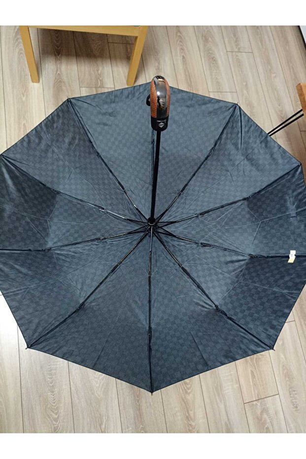 Siyah Şemsiye - 3