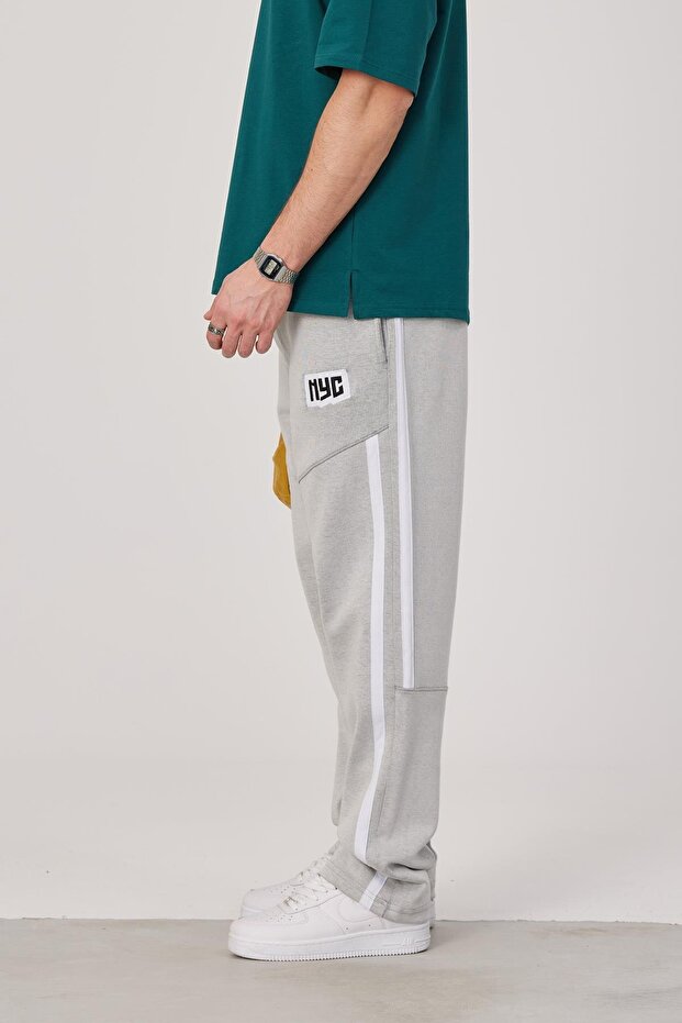 بنطلون رياضي رمادي من نيويورك مطبوع - 4