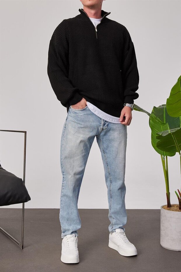 Yakası Fermuarlı Siyah Örme Triko - 3