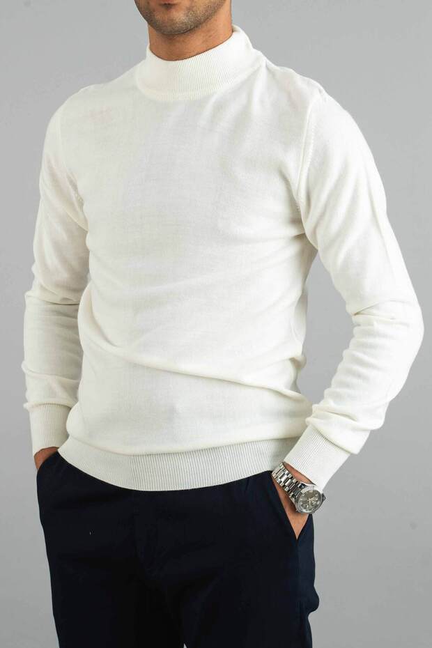 Men's White Slim Fit Half Turtleneck Cotton Semi-Toupee Knitwear Sweater