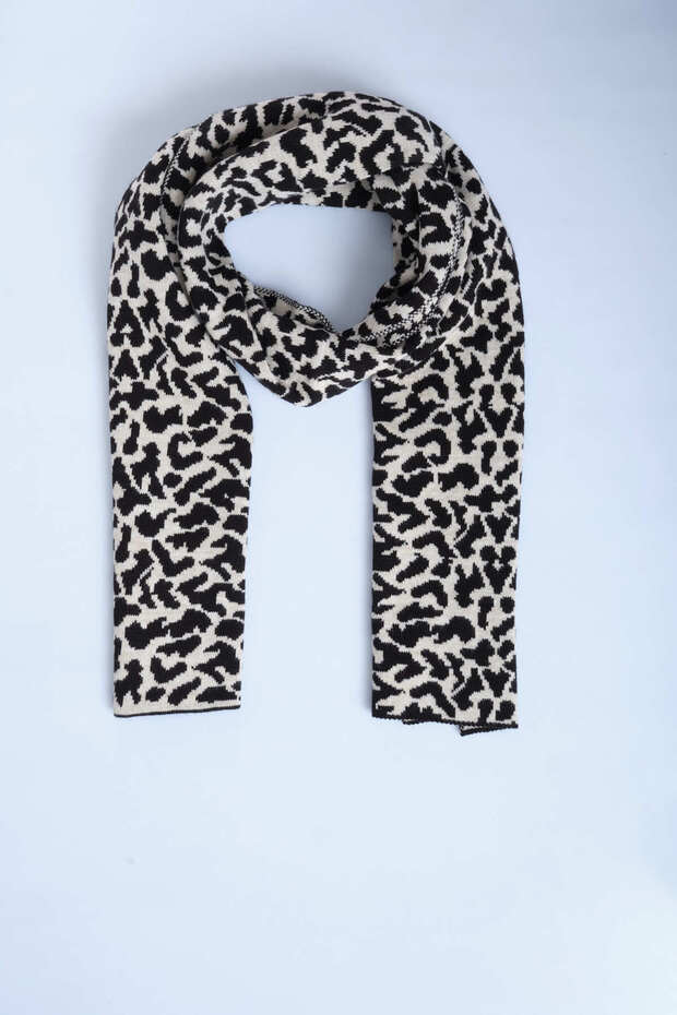 وشاح تريكو بنقشة الفهد - 4