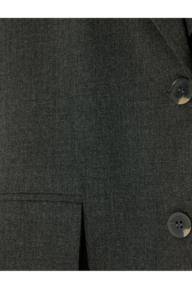 X Inji - Oversize Düğmeli Vatkalı Cep Detaylı Blazer Shacket - 7