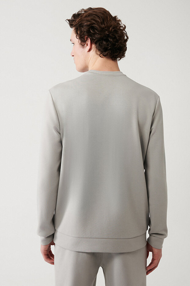 Erkek Gri Bisiklet Yaka Esnek Yumuşak Doku İnterlok Kumaş Basic Regular Fit Sweatshirt B001100 - 3