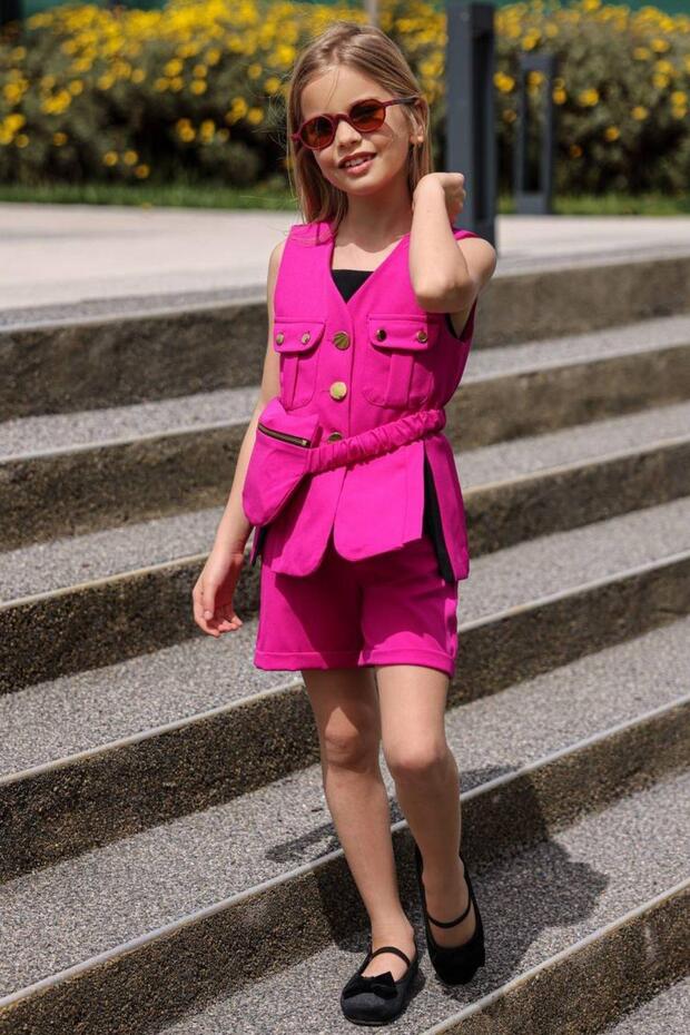 Girl's Button and Pocket Detailed Sleeveless Vest Combed Cotton Blouse Fuchsia Shorts Set