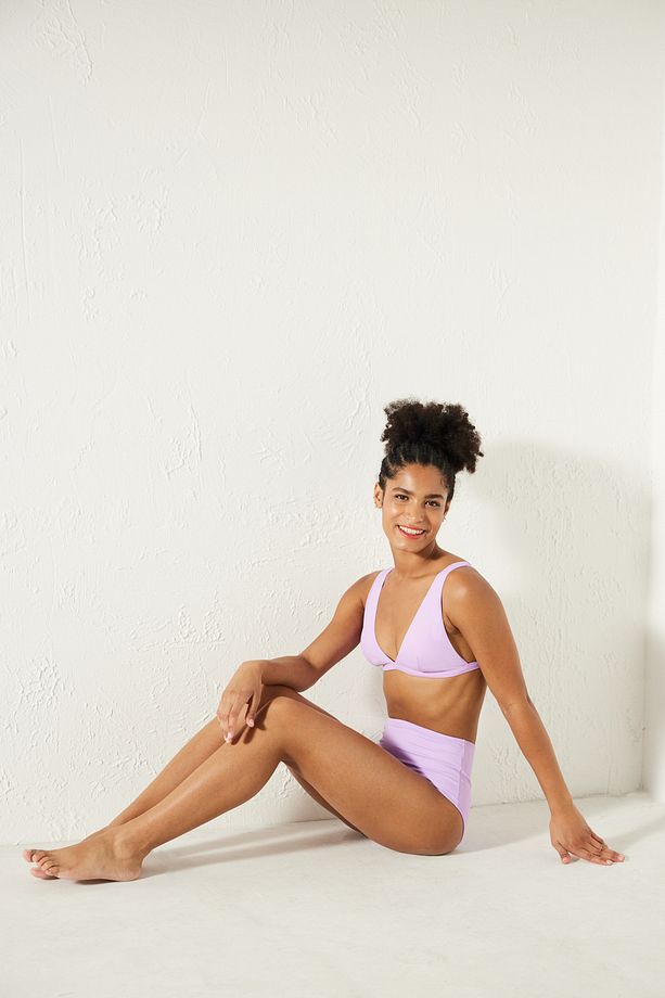 Basic Deep V Model Lila Bikini Üstü - 1