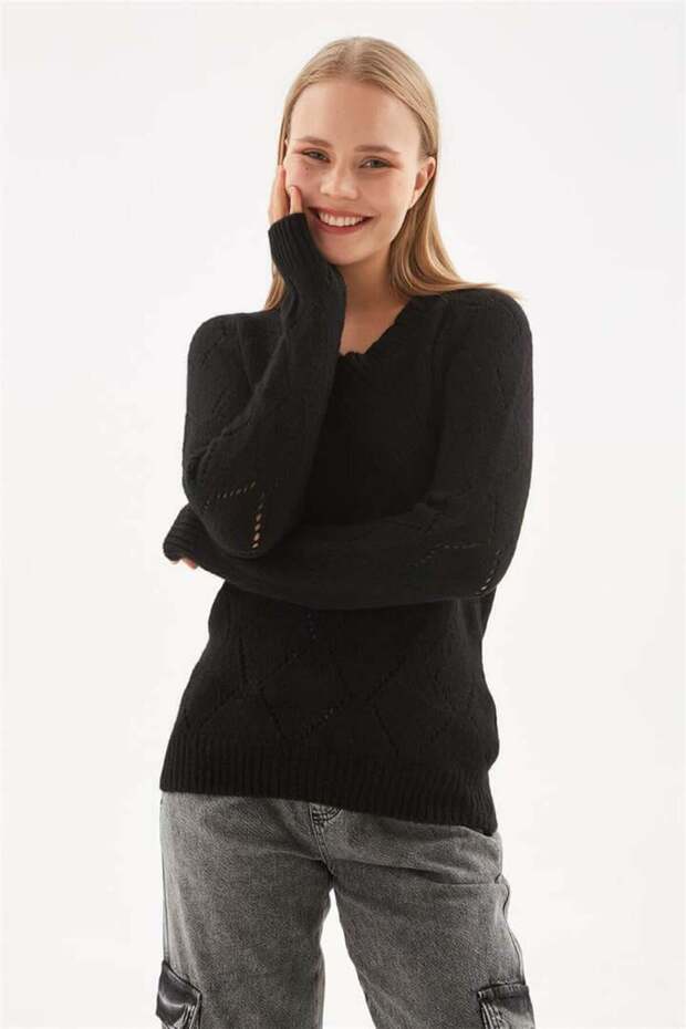 V-Neck Openwork Sweater Black