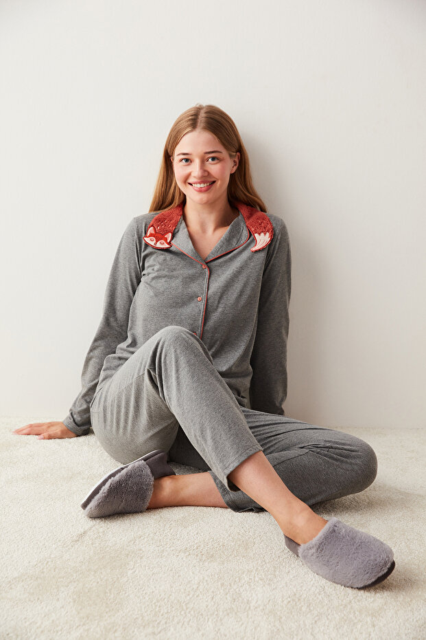 طقم بيجامة ثعلب لطيف رمادي ذائب - 1