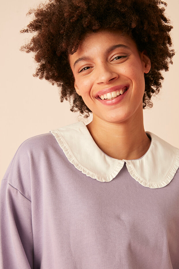Lilac Collar Sweatshirt - 1