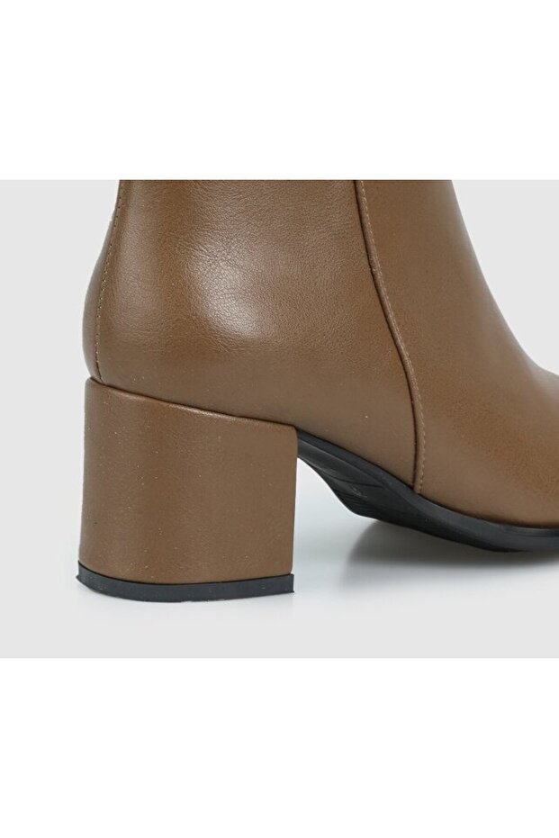 Vizon Kadın Bot - 5