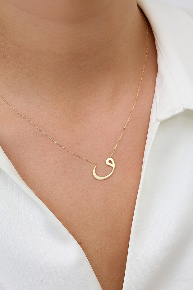 8 Ayar Altın Vav Kolye - 2