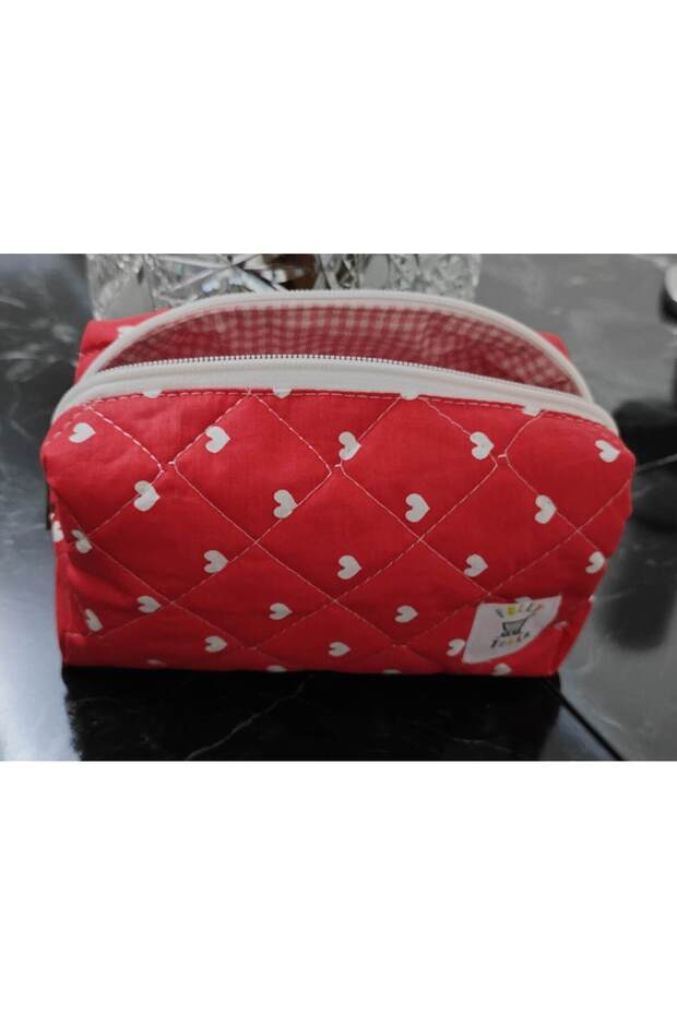 حقيبة مكياج بنمط قلب أحمر - حجم متوسط - 1