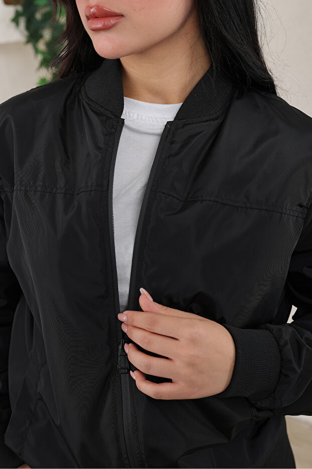 سترة مقاومة للماء من Bomber College - 7