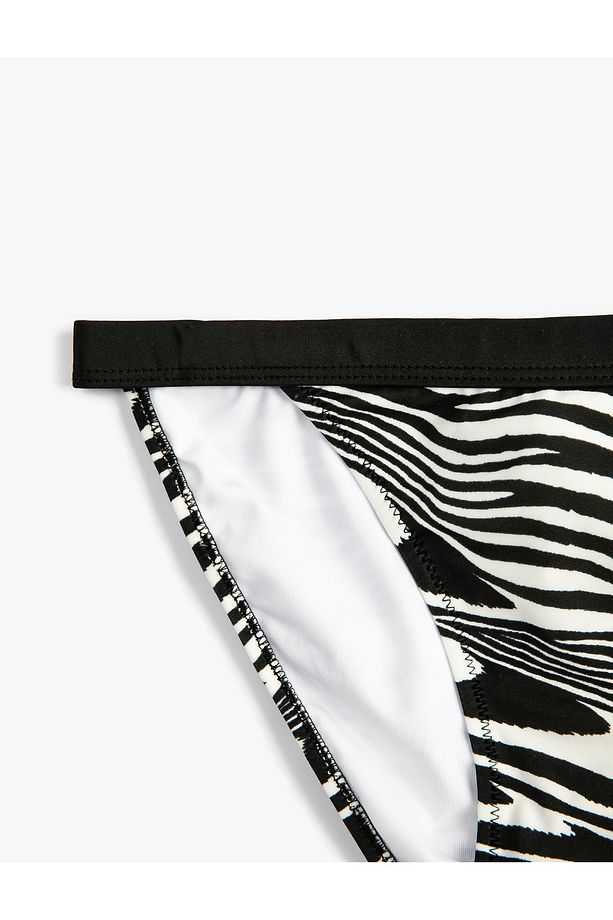 Zebra Desenli Bikini Altı Normal Bel - 8