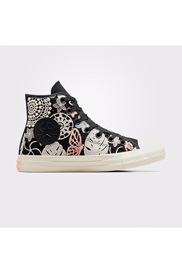 حذاء رياضي أسود للجنسين من Chuck Taylor All Star Butterflies