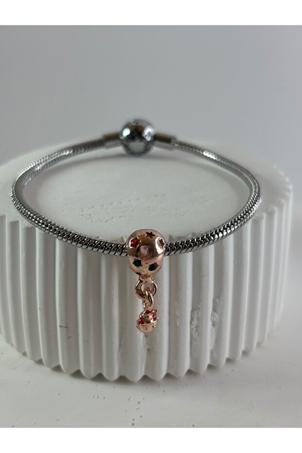 Sallantılı Charm