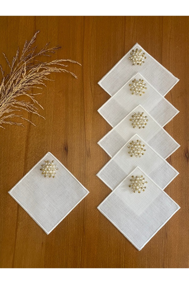 6 Pieces Linen Linen Ecru Color Gold Pearls Square Patterned Cocktail Presentation Napkins