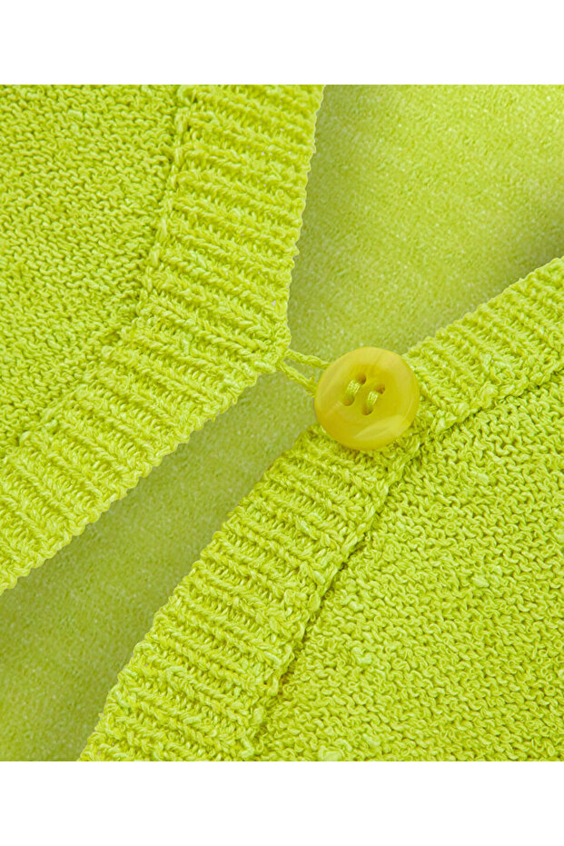 Düğmeli triko yelek - 4