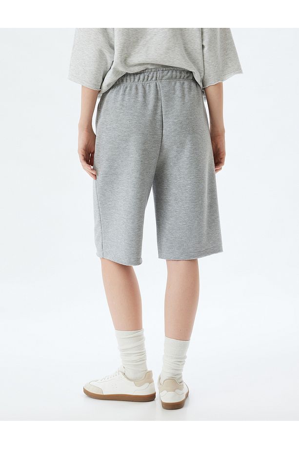 Oversize Bermuda Bağcıklı Yüksek Bel Şort - 4