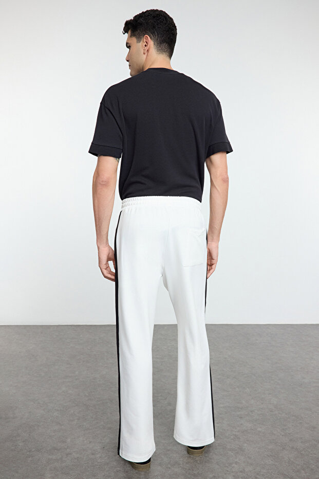 Ekru Oversize/Geniş Kesim Açık Paça Renk Bloklu Bol Eşofman Altı TMNAW25EA00006 - 5