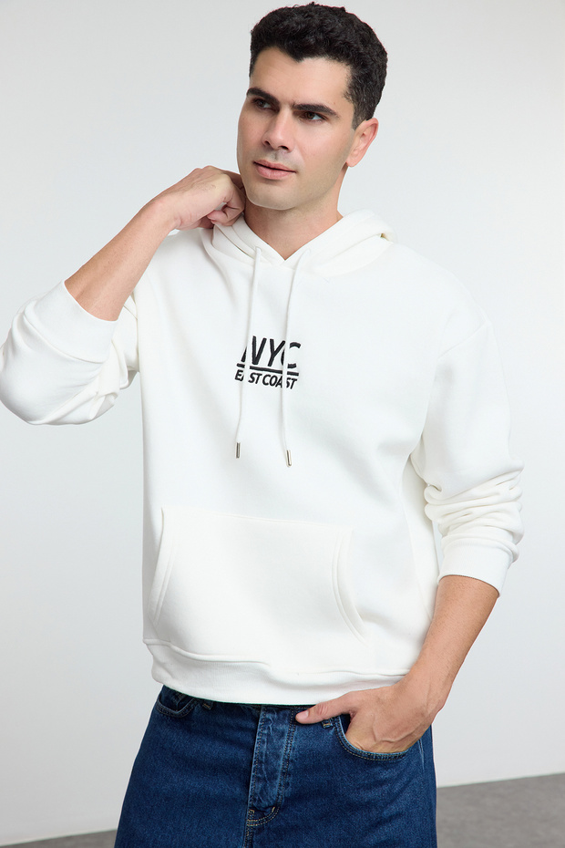 Ecru Oversize/Wide Cut City Back Print Hooded Sweatshirt Tmnaw25Sw00101