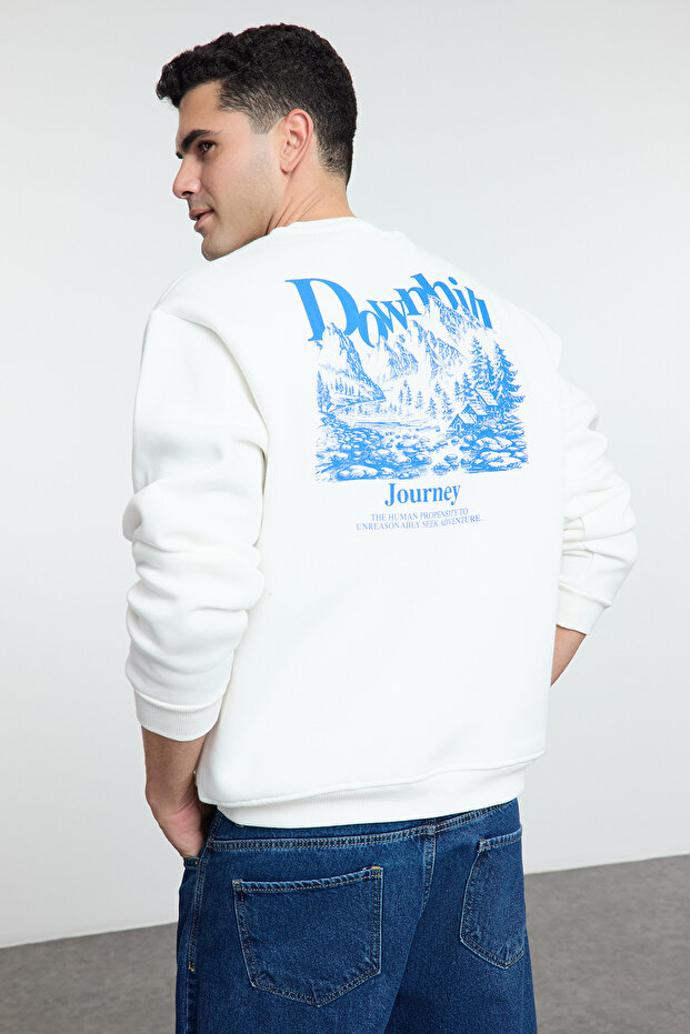 Ekru Oversize/Geniş Kesim Önü Nakışlı Arkası Baskılı İçi Polarlı Sweatshirt TMNAW25SW00014 - 2