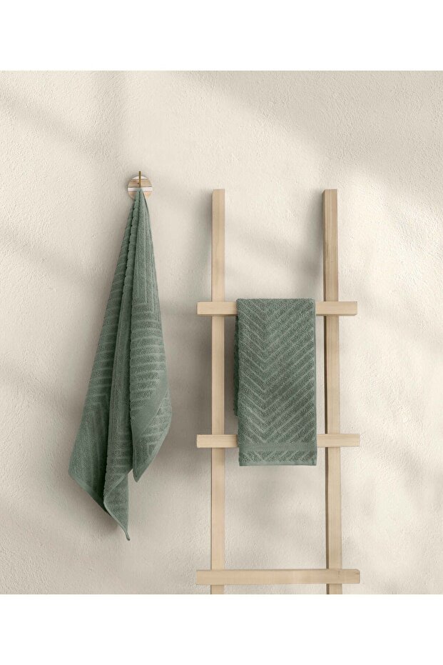 Likya 100% Cotton Jacquard Border Green 2-Piece Dowry Towel Set Fish Back Pattern 1026A 70X140