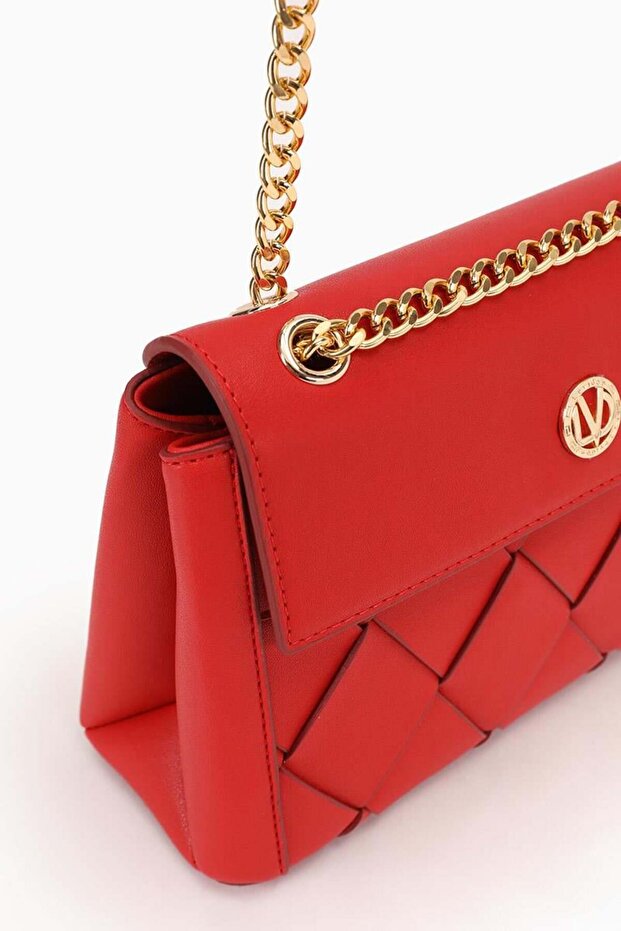 حقيبة كتف بسلسلة بنمط البقلاوة الحمراء - 3