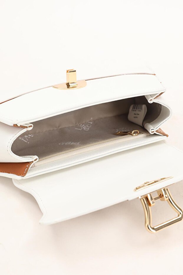 حقيبة يد بيضاوية باللون الأبيض - الجمل - 4