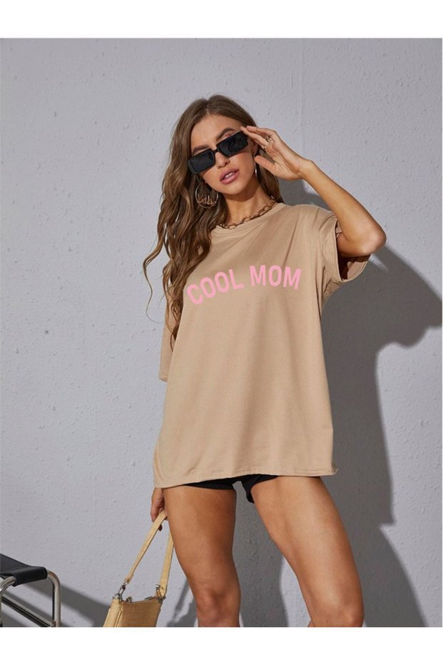 Pink Oversize Cool Mom Printed Women's T-Shirt