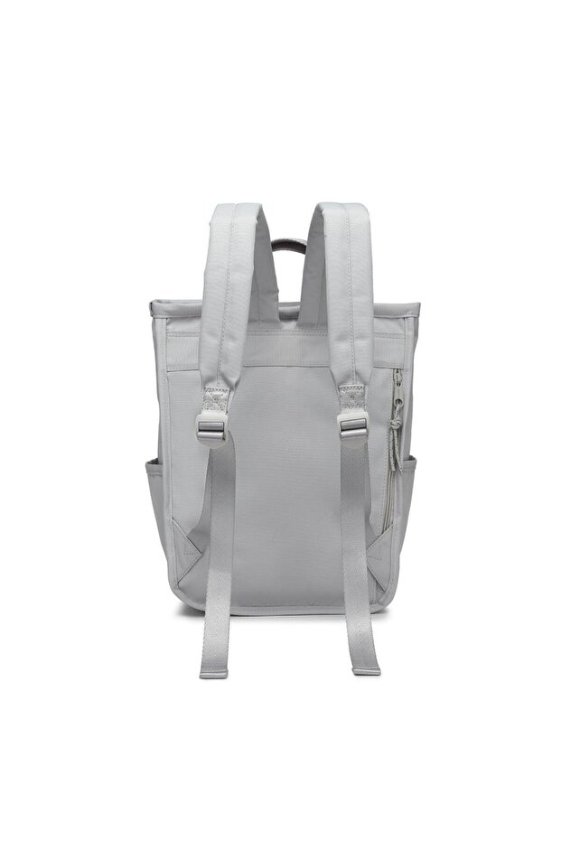 حقيبة ظهر متوسطة الحجم مع حجرة تابلت 3195 - 2