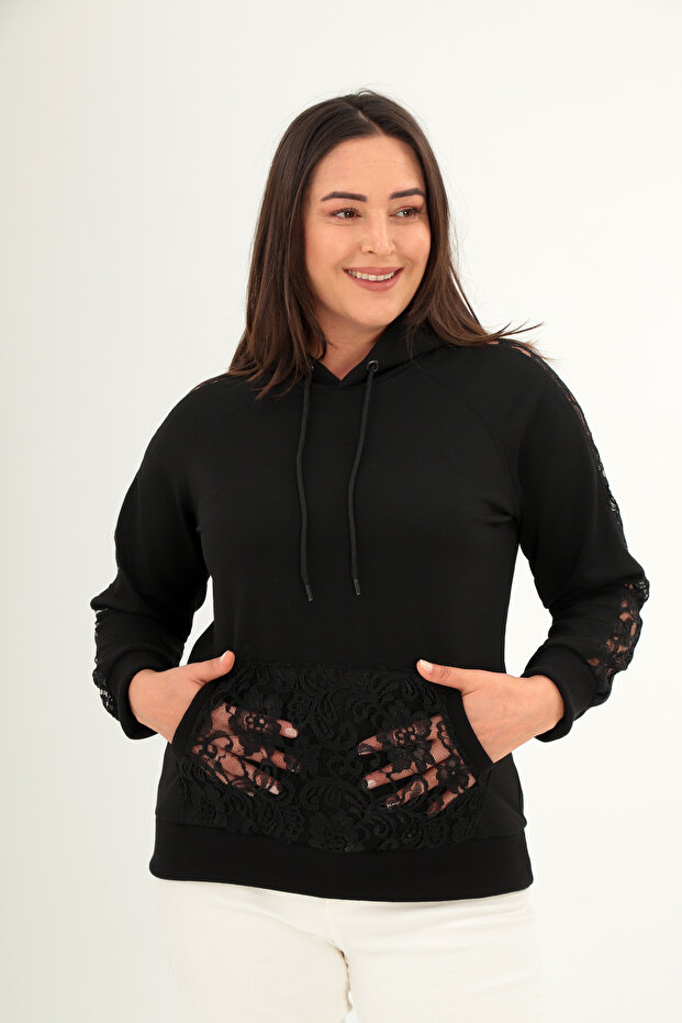 Women's Large Size Black Lace Detailed Sweatshirt 65N38435