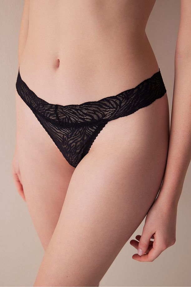 Lacy Elegance Dantel Siyah Tanga Külot - 1