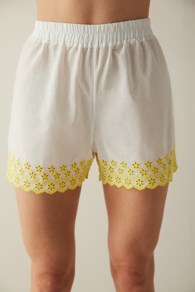 Papatya Desenli Ekru Şort Pijama Altı - 3